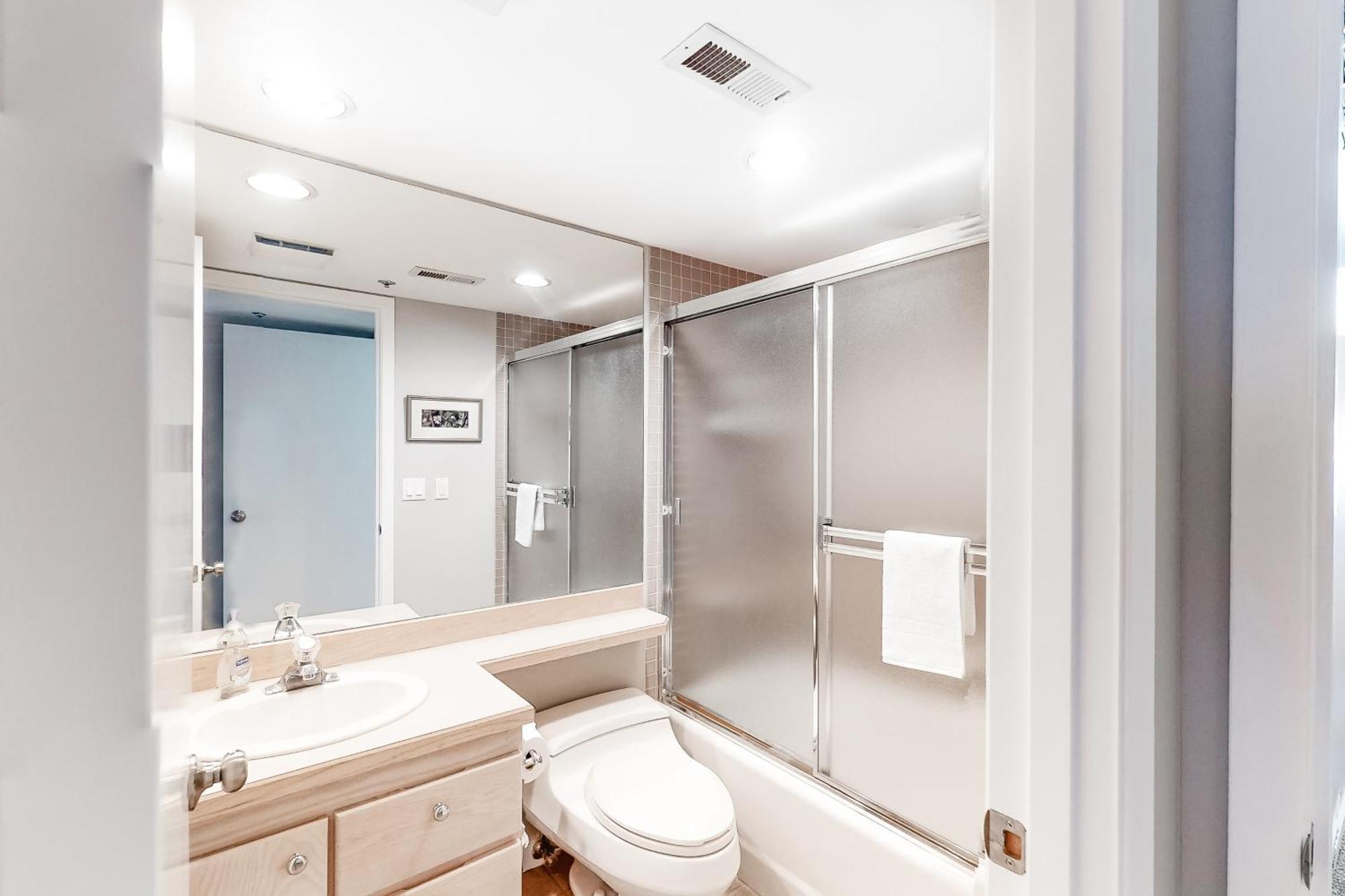 Villa Downtown Dream At Peterson'S Waterfront à Chelan Chambre photo