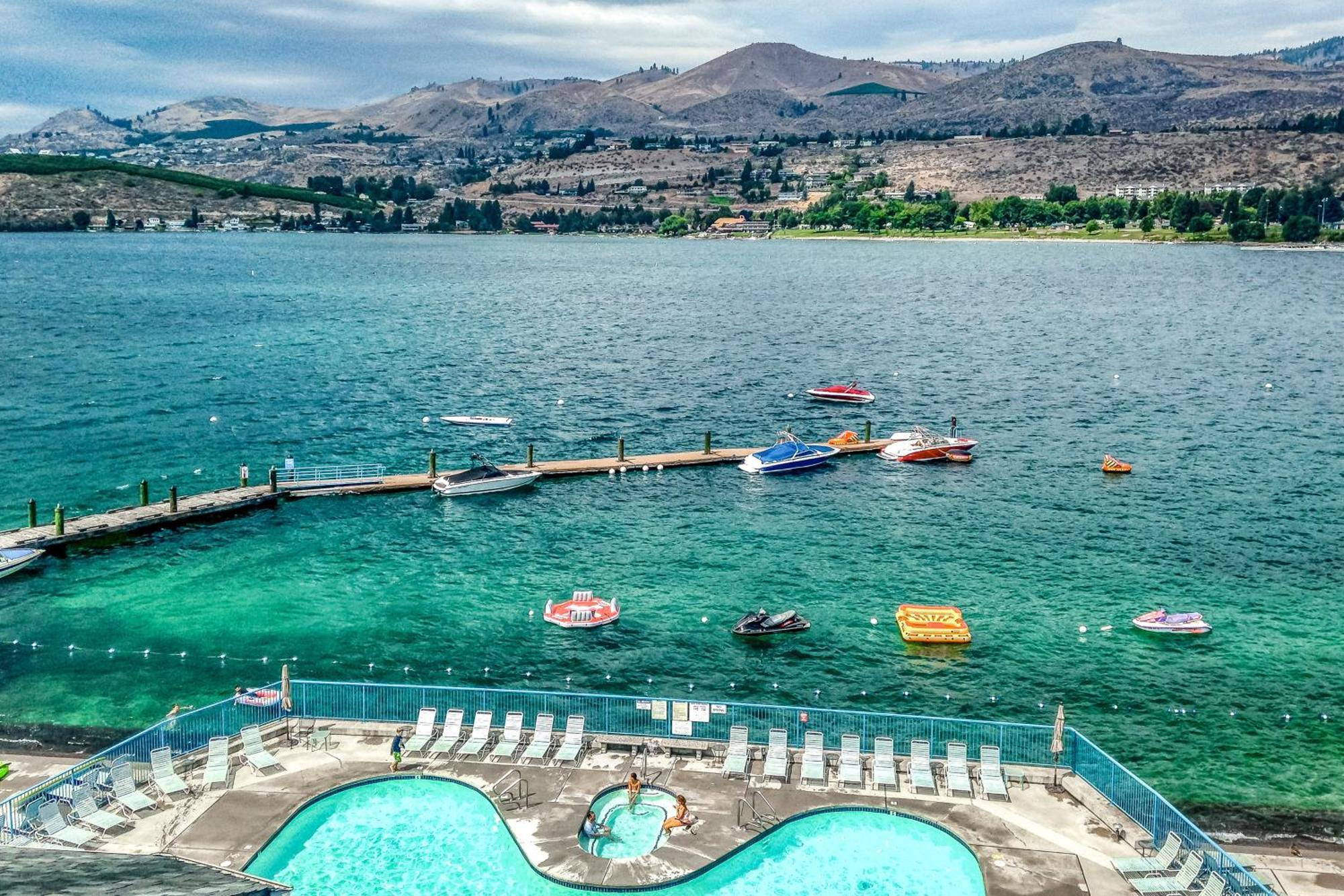 Villa Downtown Dream At Peterson'S Waterfront à Chelan Chambre photo